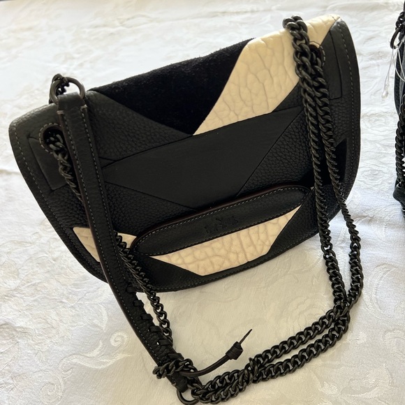 Coach crossbody - Picture 1 of 3